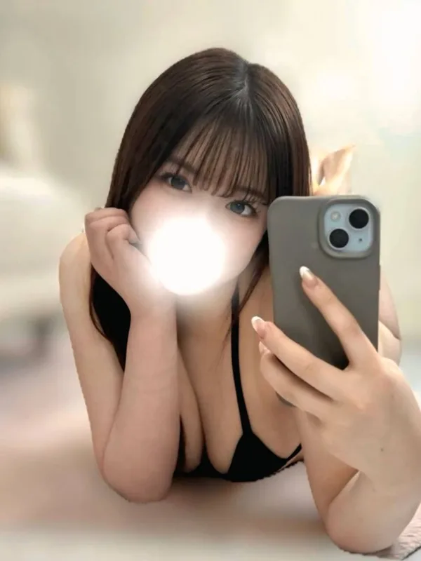 椿ほたる