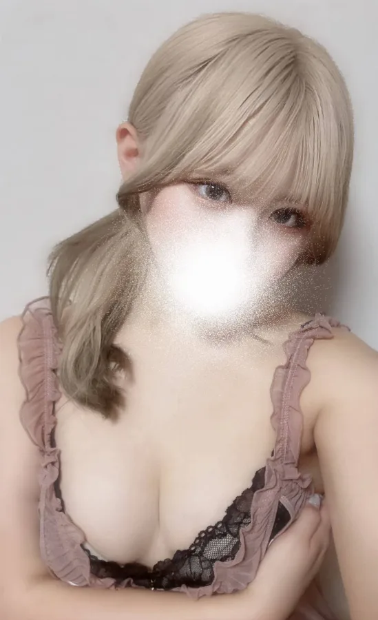 潮崎なぎ