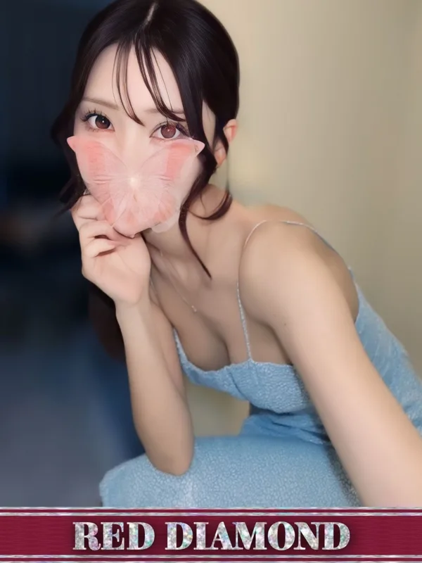 三日月 ゆな