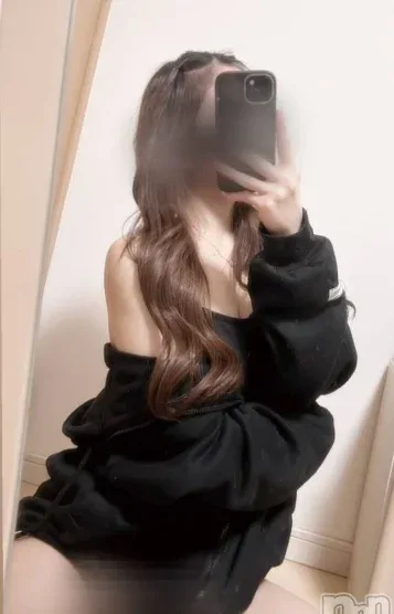 なな(20)