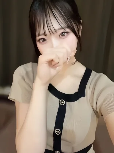 ひかる【19歳逸材♡激カワセラピ】