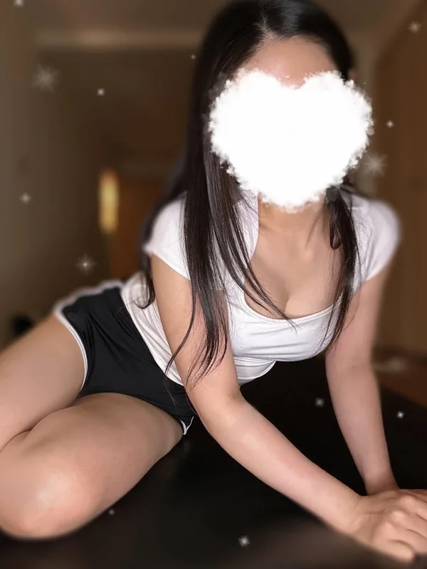 瞳衣【めい】