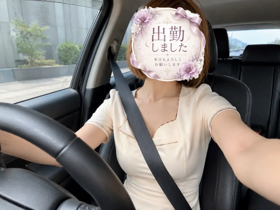 由紀奈
