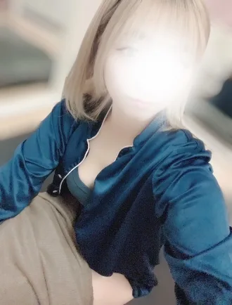七瀬あかり