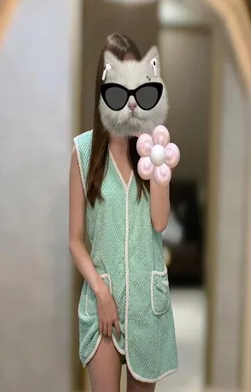 えみり(25)