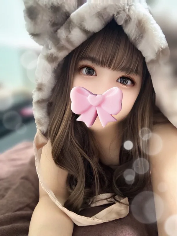 愛沢 なな
