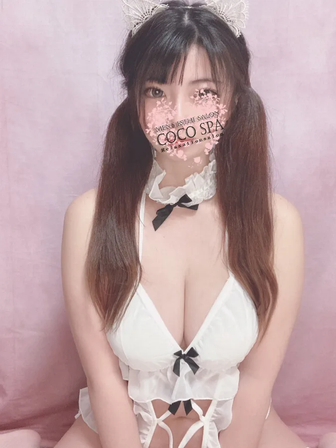 👑莉々華-りりか