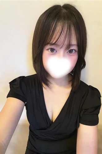 椎名こなつ