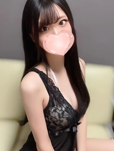 りせ【透き通る美人♡ルックス最強】