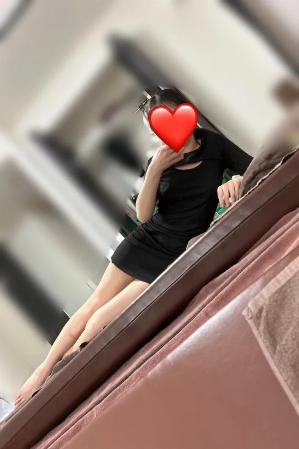 星川ひな