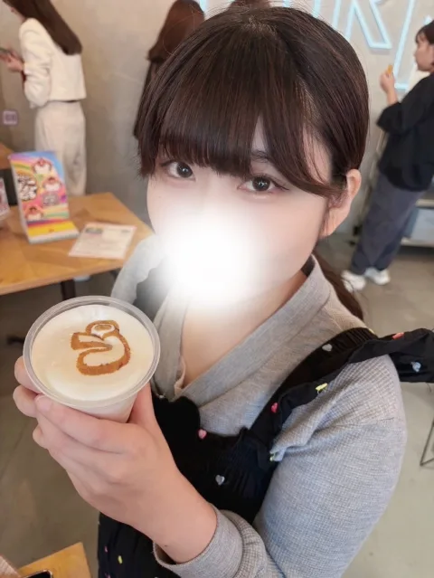 西澤ももか