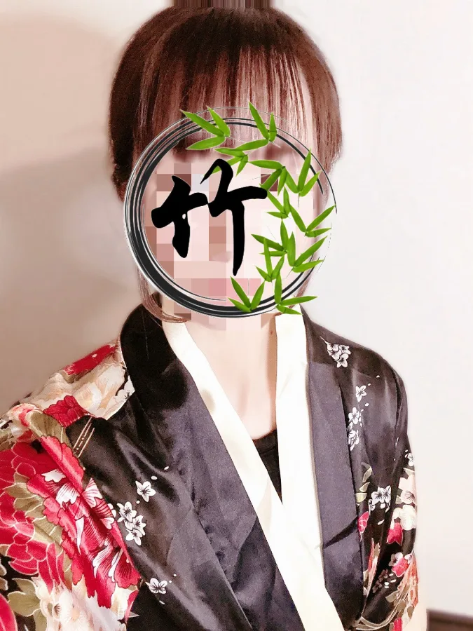 雫(シズク)