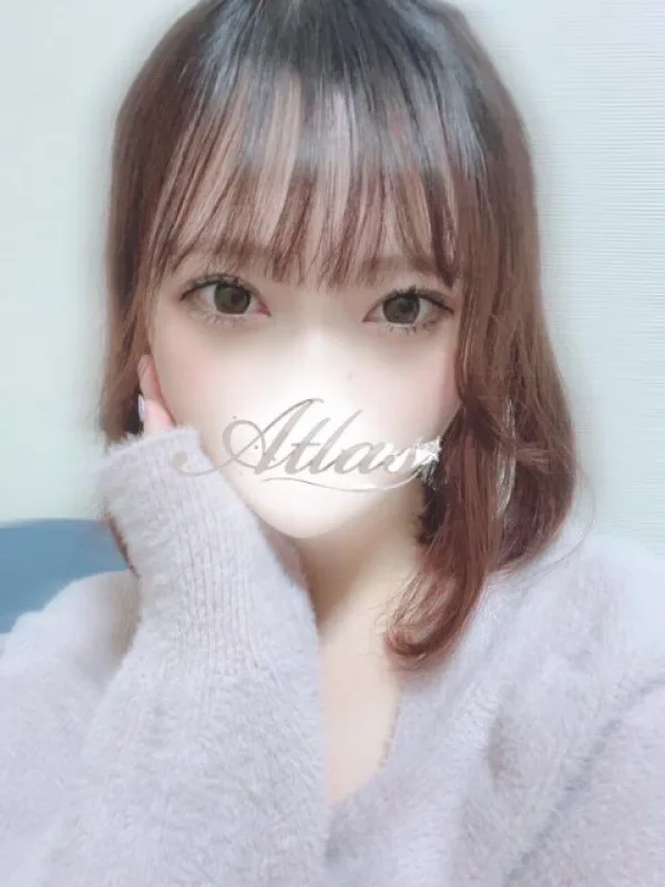 朝井ひな