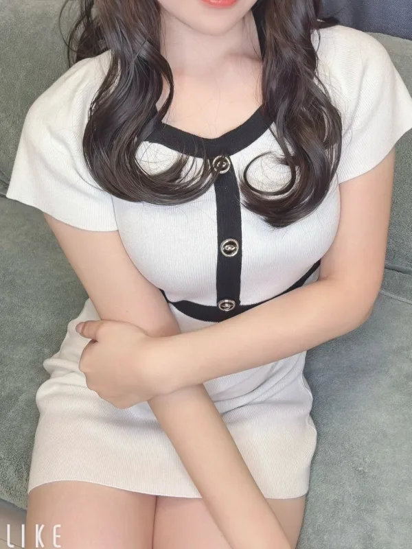 香坂あいな