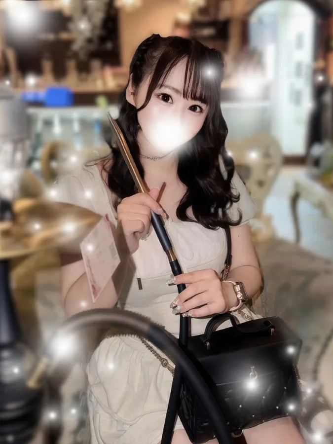 神谷ひな