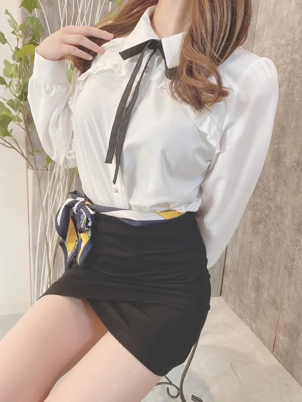 花咲 あいな