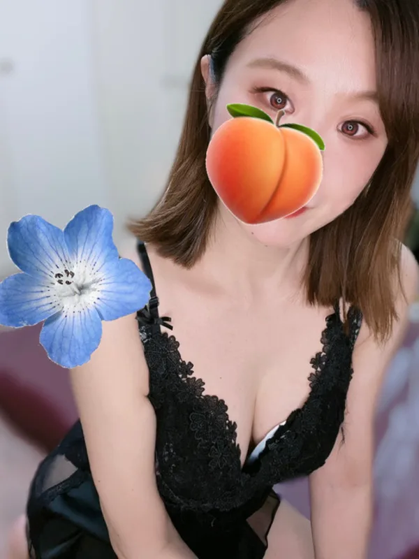 ももこ