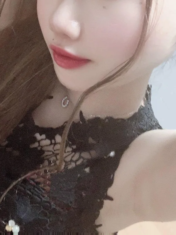 せな S