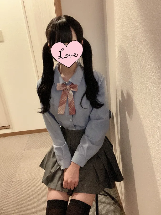 みら