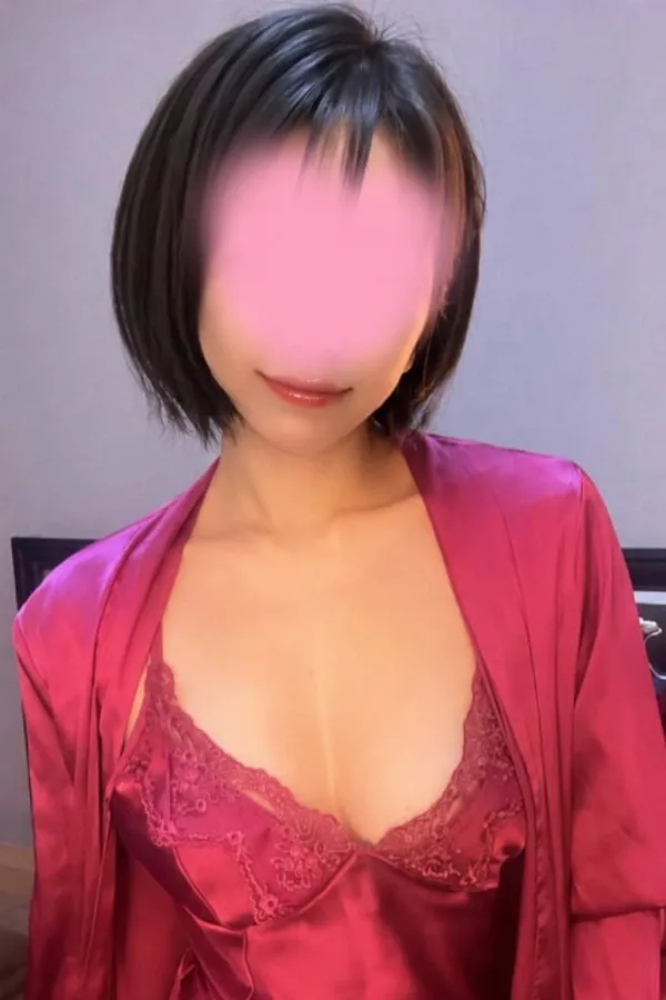 日高 なつみ