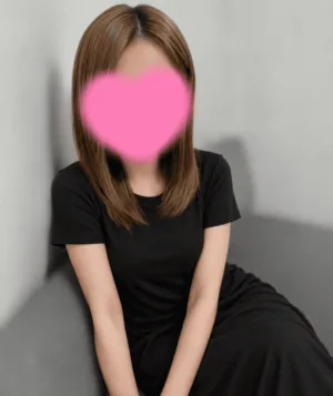 綾瀬しおり