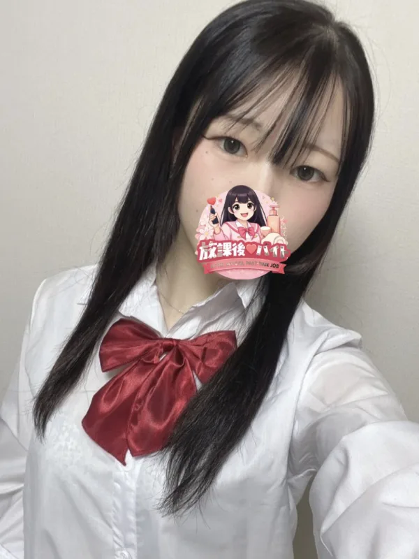 小川ひな