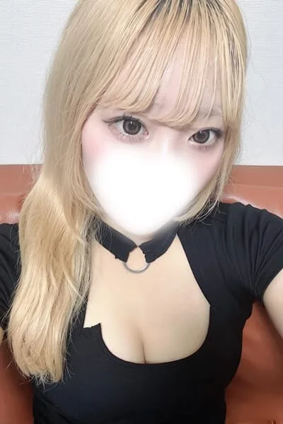 黒崎みなみ