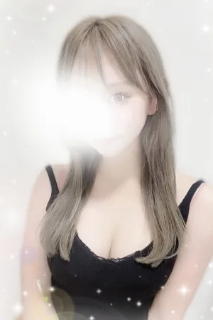 三上 りな