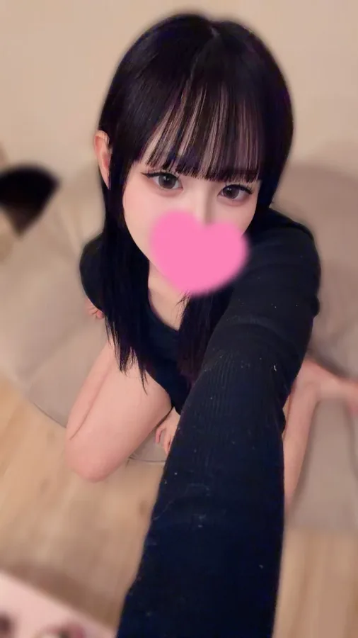 若槻ゆめ