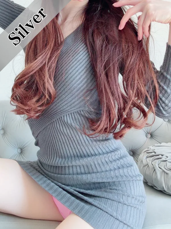 香坂ありさ