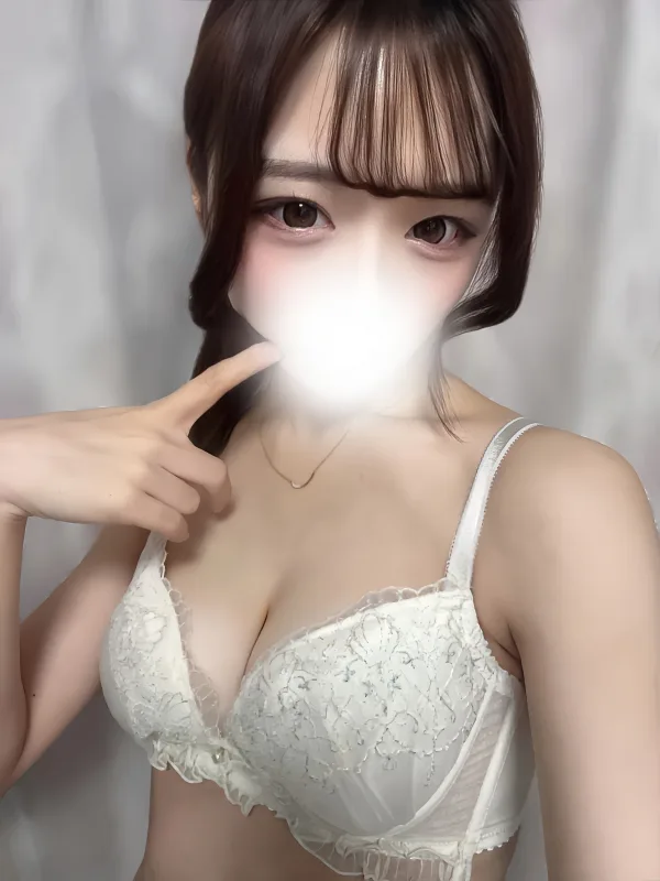初音りおん