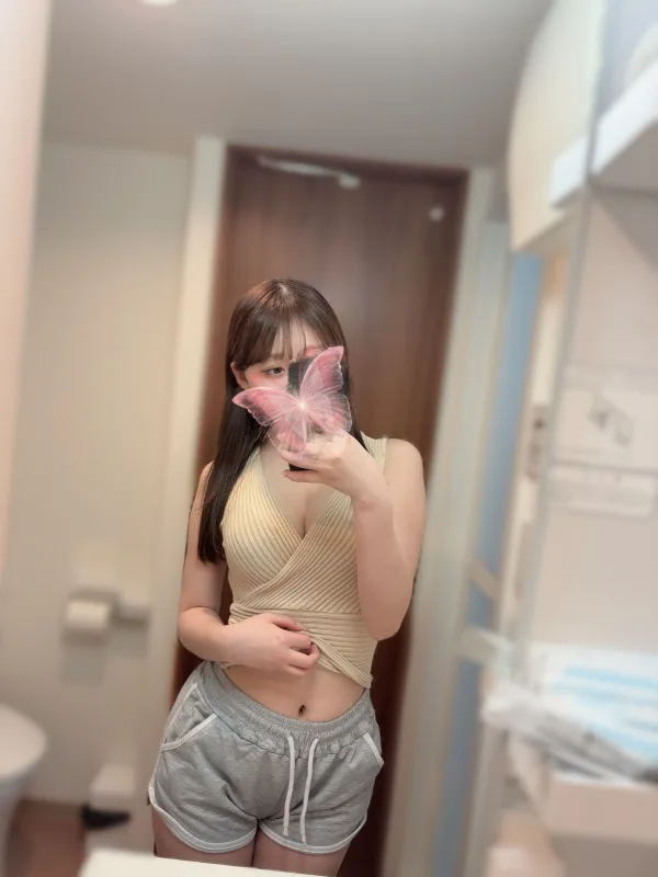 みあ