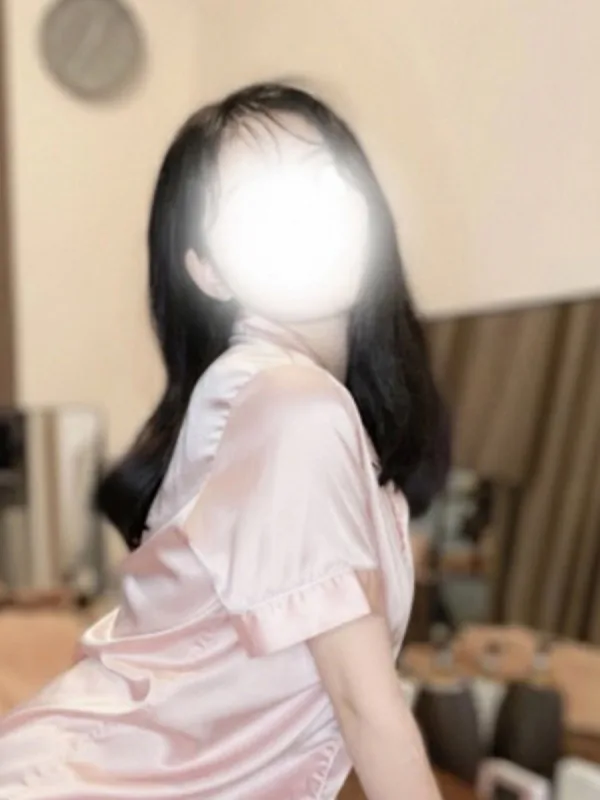 みな