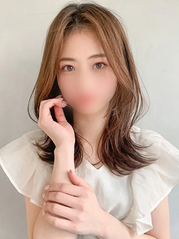 桜 里瑠
