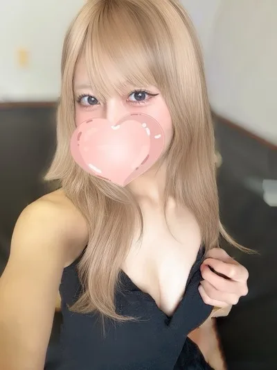 まな【本指名率トップランク♡激カワ素人系美女】