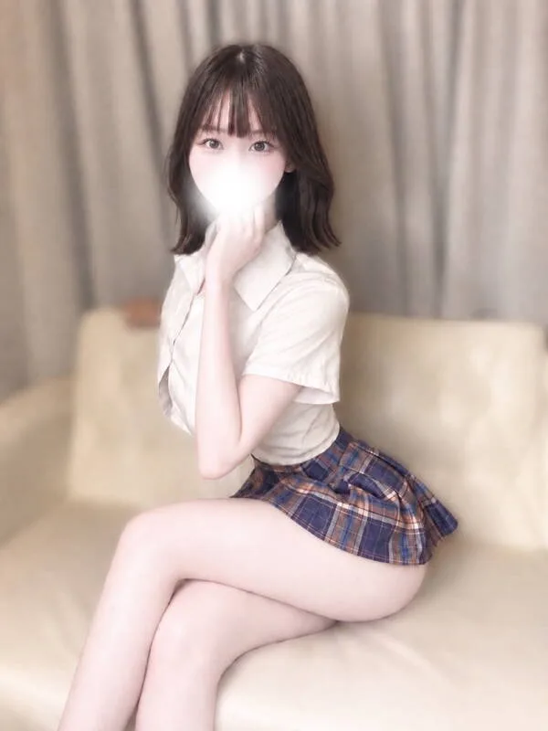 小鳥遊いずみ
