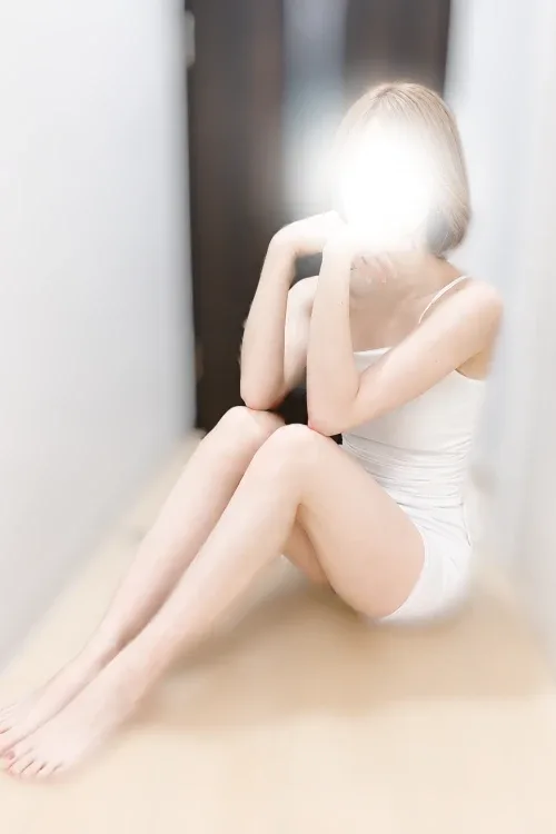 小春りこ