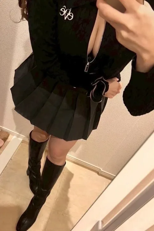 みさ