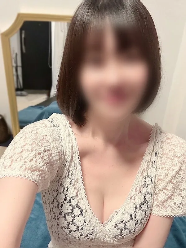 美月めい