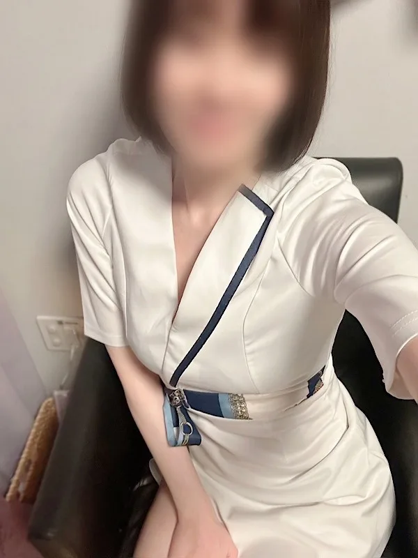 美月めい