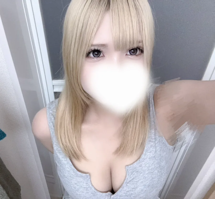 佐久間しほ