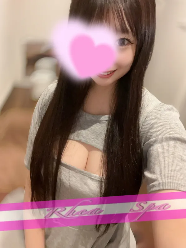 白華ひとみ