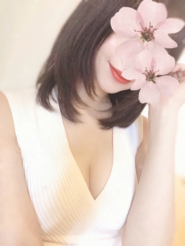 白石 芽郁