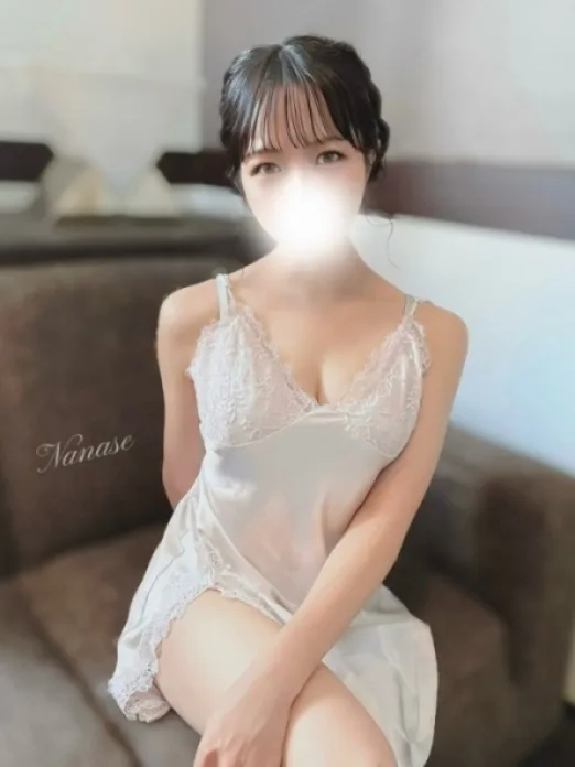 ななせ