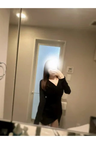 永島ゆゆ
