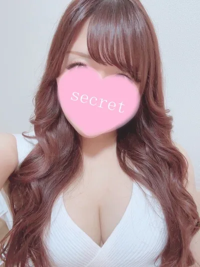 小春りな