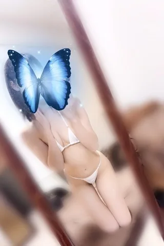 胡桃なな