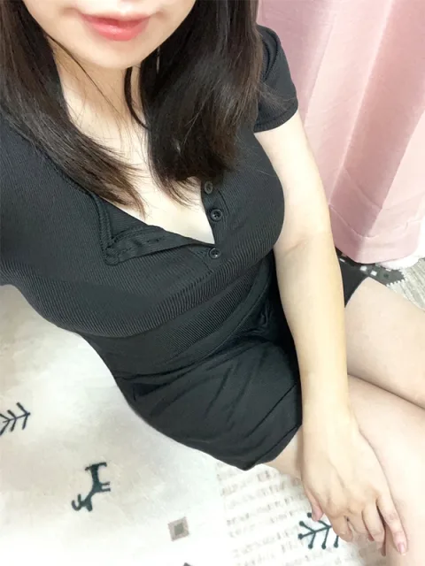 芽依