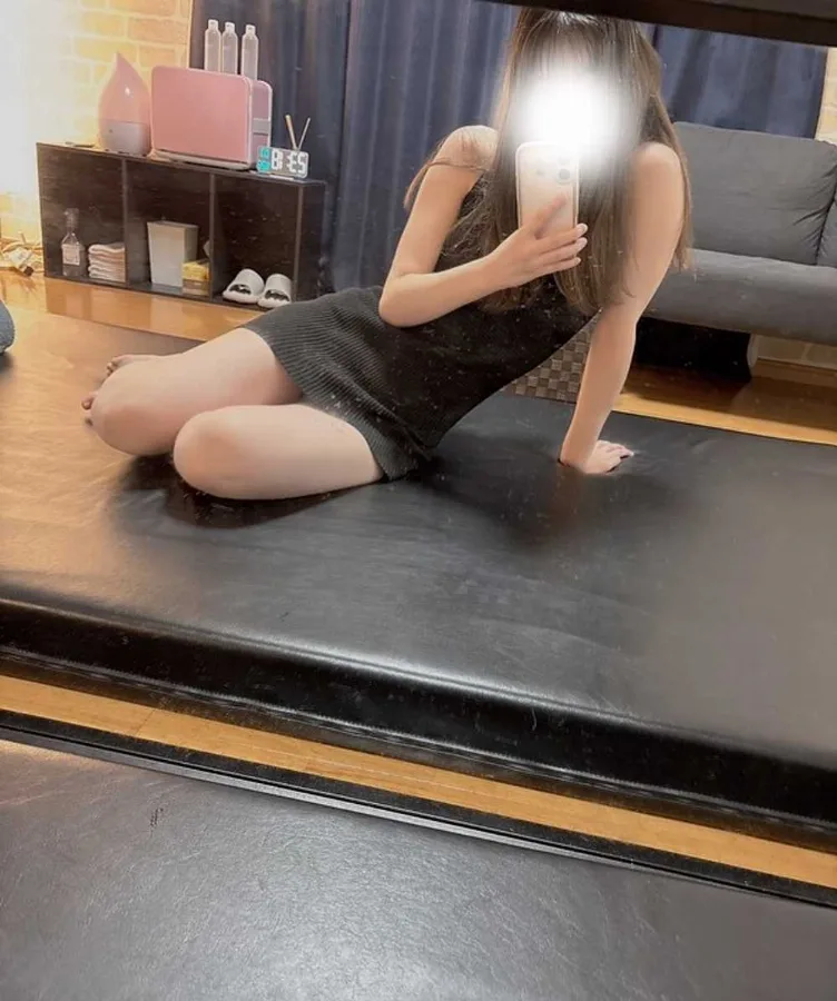 みな