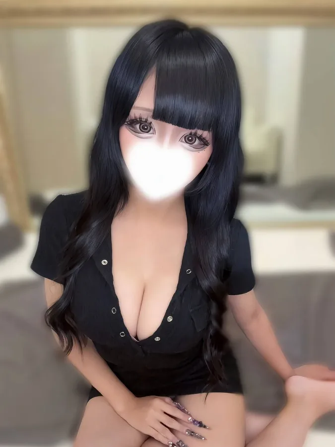 夢乃しいな